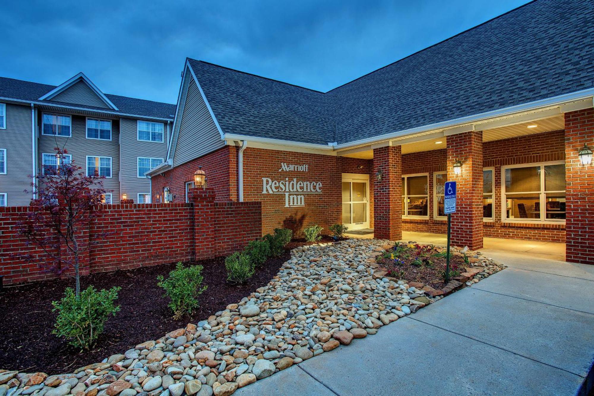 Residence Inn Knoxville Cedar Bluff Exterior photo